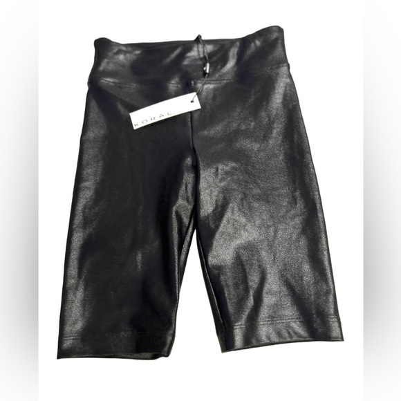 Koral NWT Densonic Infinity High Rise Short - Black sz S - Picture 4 of 6